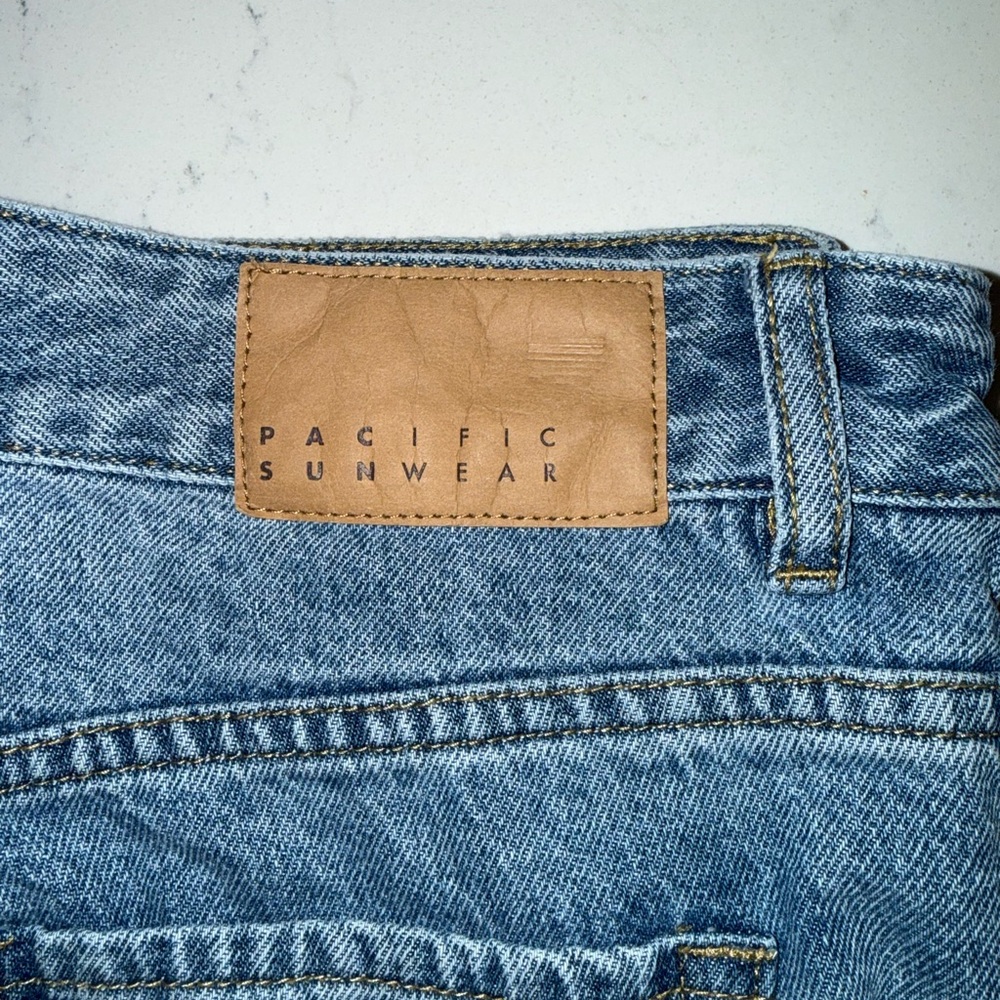 Pacific Sunwear Light Blue Denim Jeans - Picture 3 of 4